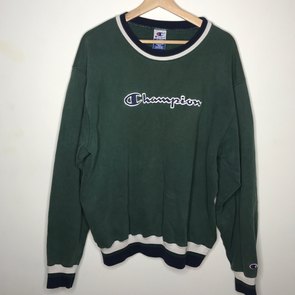 VINTAGE CHAMPION SWEATSHIRT